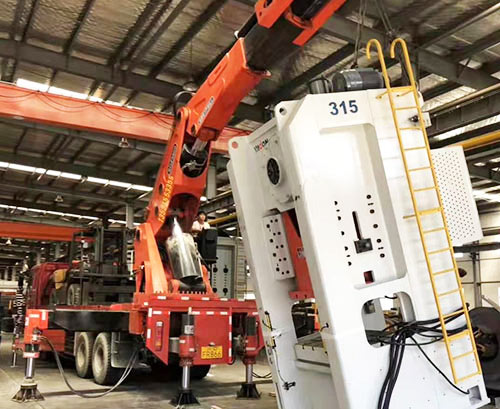 大安镇提升工作效率，选择优质折臂吊租赁服务